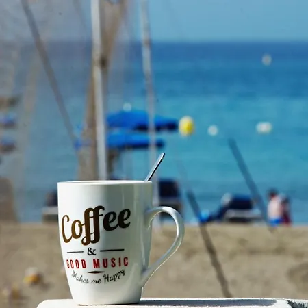 Casa Annie, Con Jardin Y Cerca La Playa Apartman *
